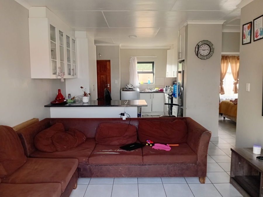 To Let 2 Bedroom Property for Rent in Kidds Beach Eastern Cape